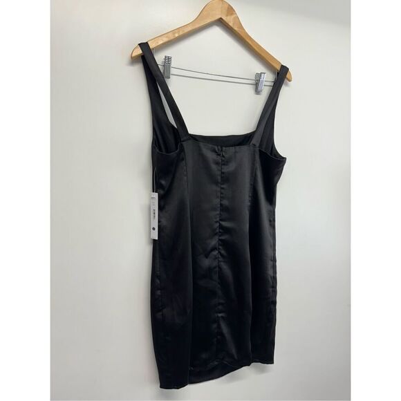 AQUA Mini Satin Dress Size Large Black‎ Square Neck Sleeves Exclusive NWT - Picture 8 of 13